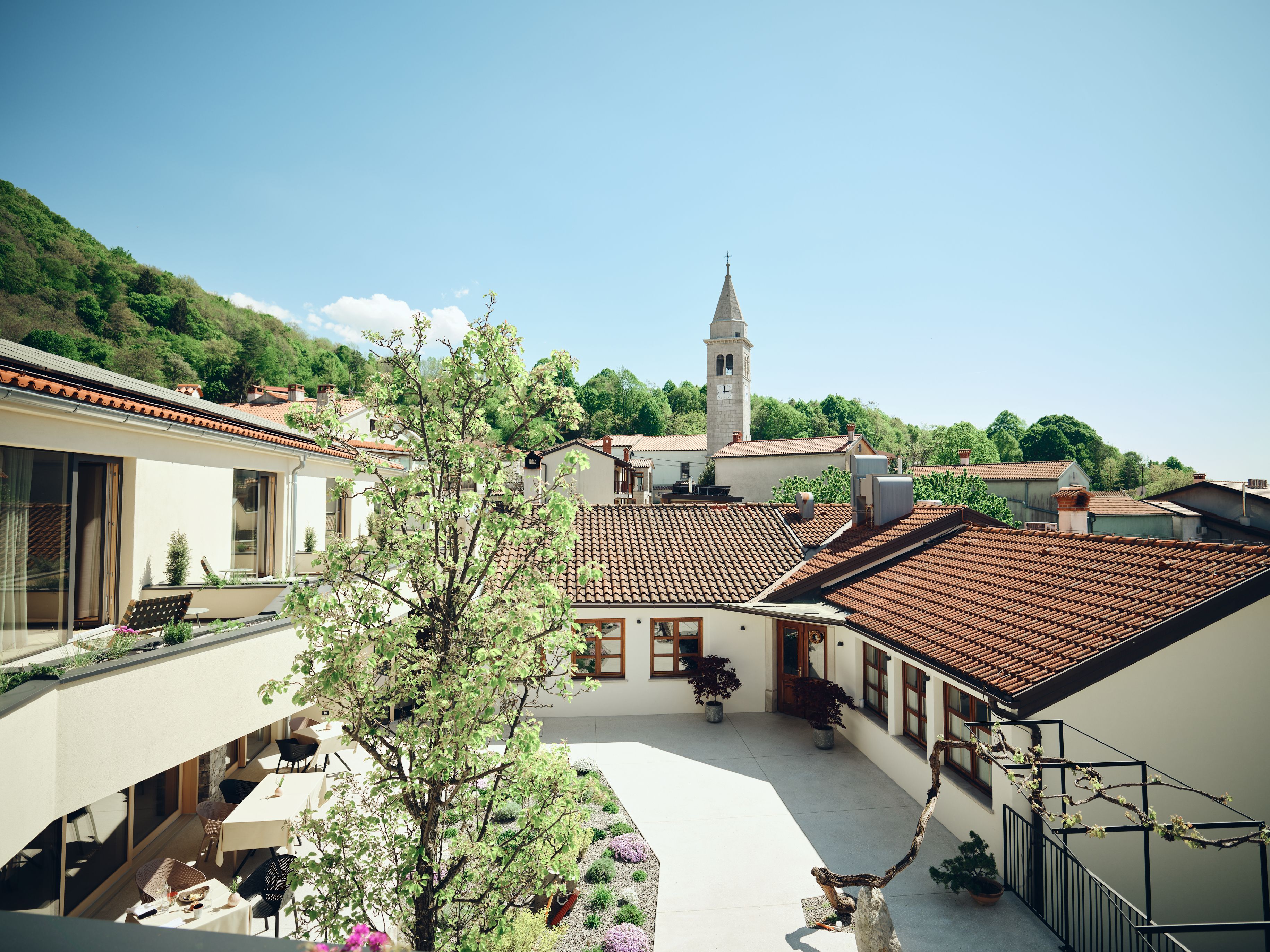Vista sulla Gostilna Mahorčič