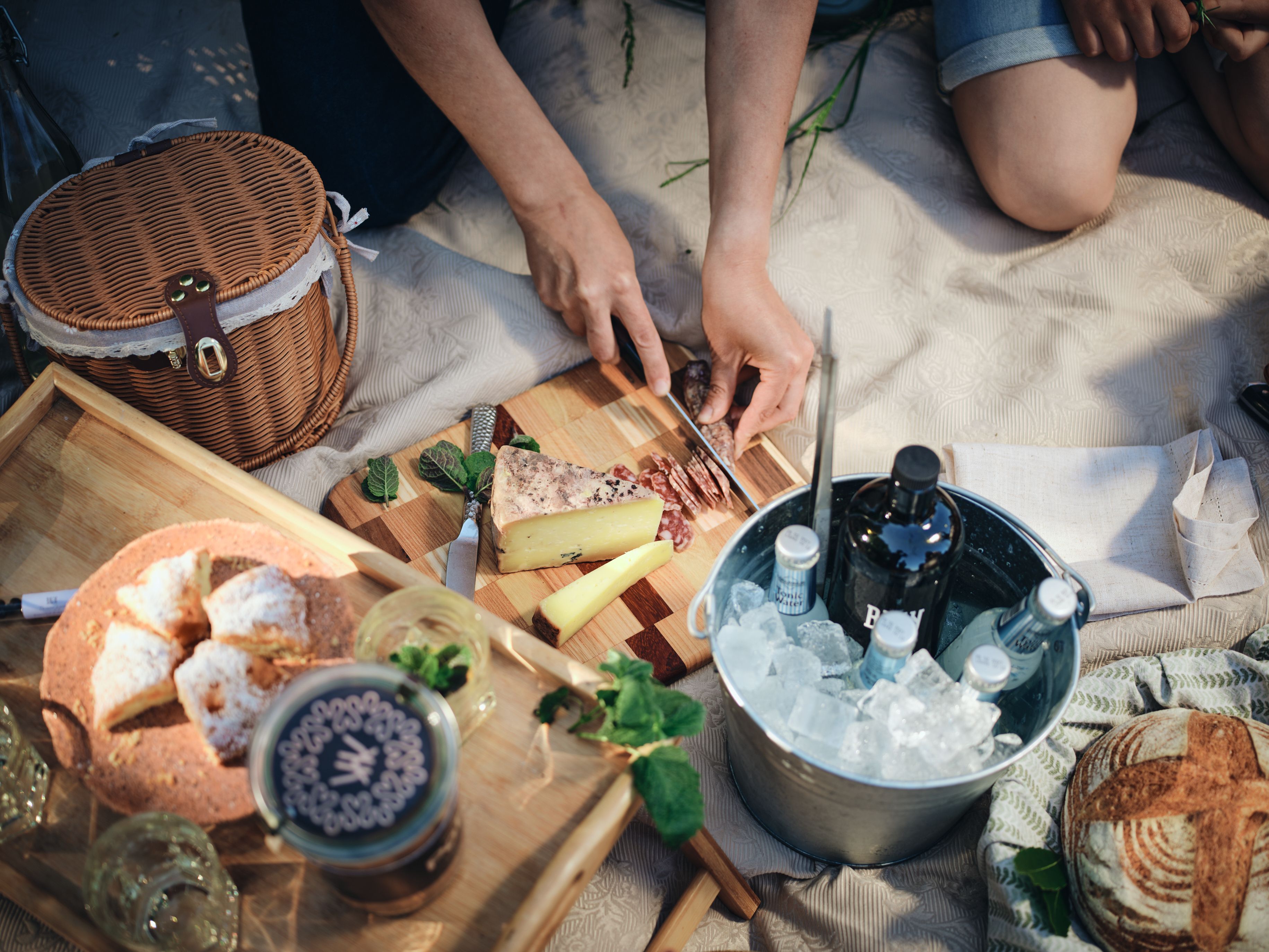 Picnic con specialità locali del Carso