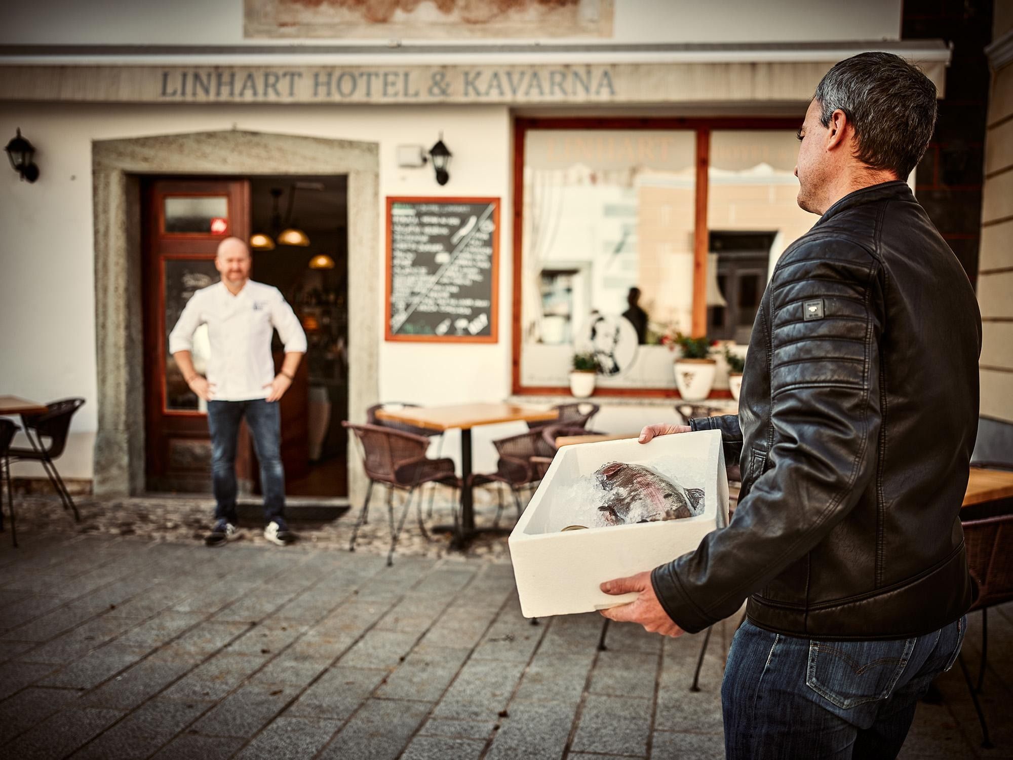dostava v Bistro in hotel Linhart
