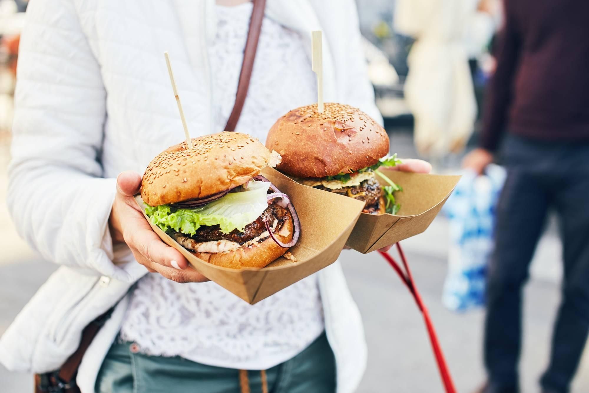 Pivo in burger fest
